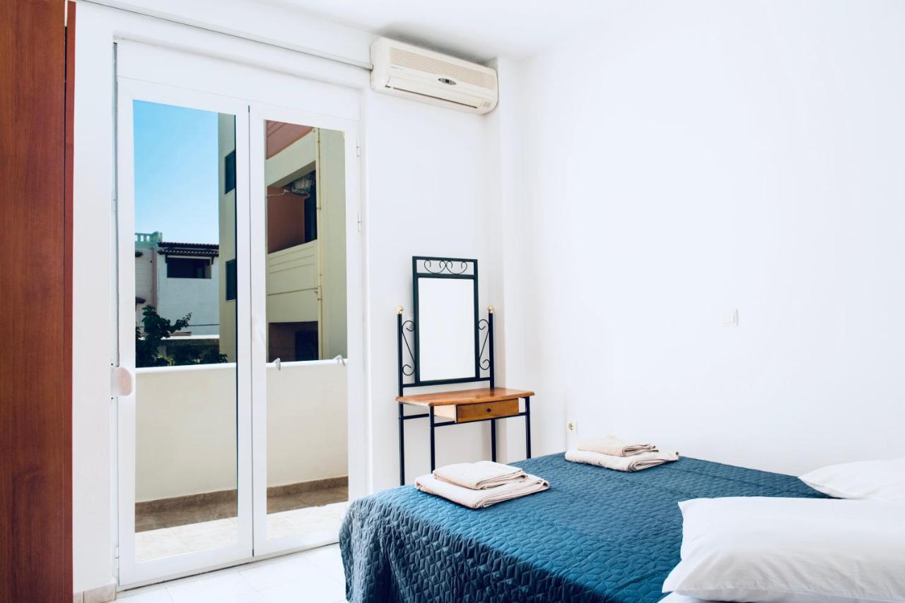 Pearl Seaside Luxury Apartments 2 Chrissi Akti Chania Exterior foto